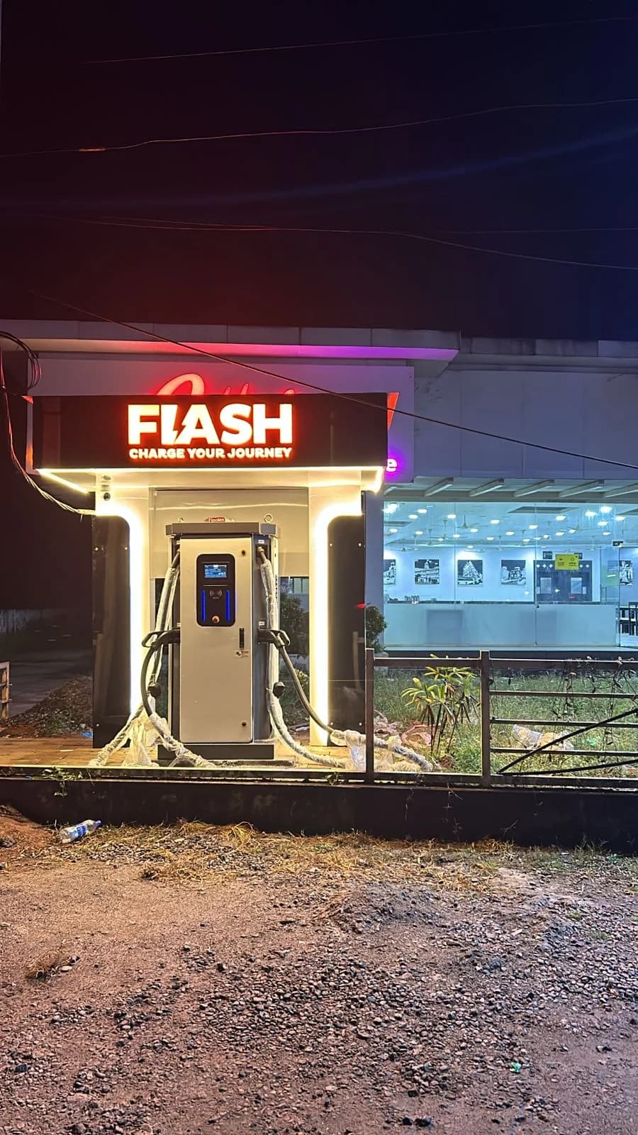 Revolutionizing EV Charging in Kerala with Flash in Collaboration with ChargeMOD Revolutionizing EV Charging in Kerala with Flash in Collaboration with ChargeMOD